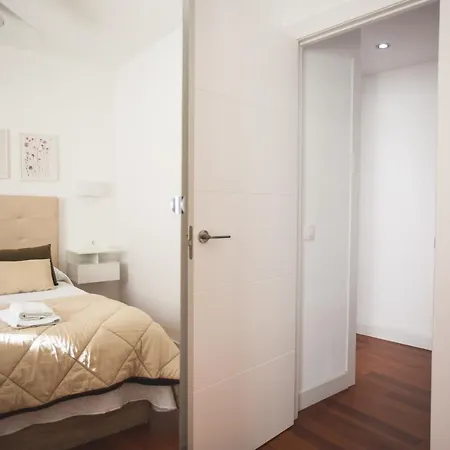 Paseo De La Ribera Apartment *