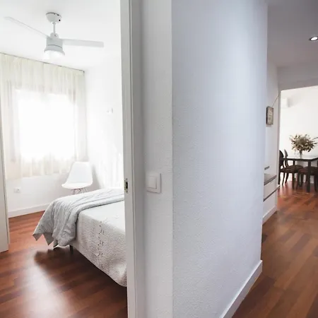 Apartment Paseo De La Ribera